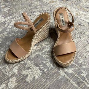 Steve Madden Nude Wedge